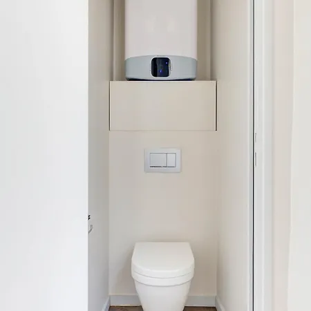 Invalides & Eiffel Tower - Cityapartmentstay *